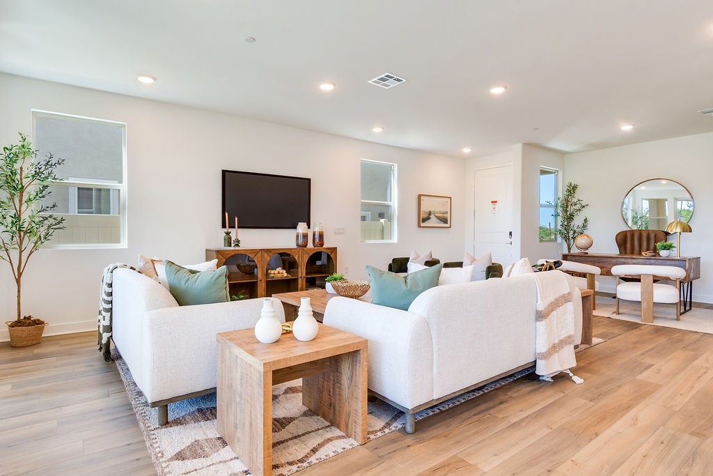 Model Home Staging In Beaumont, CA