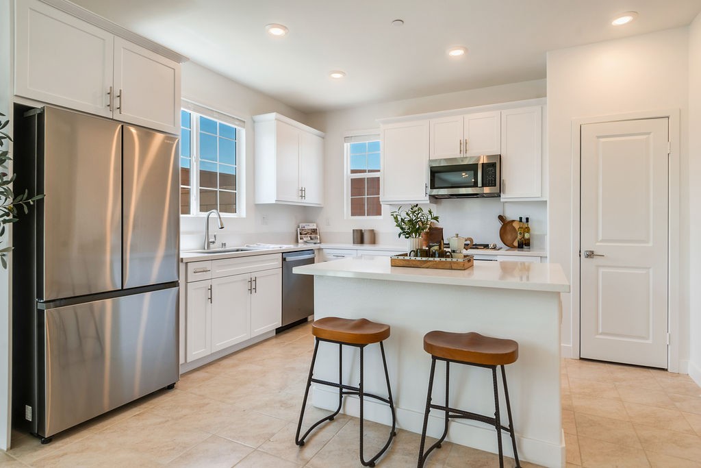 Vacant Home Staging in Palm Desert, CA