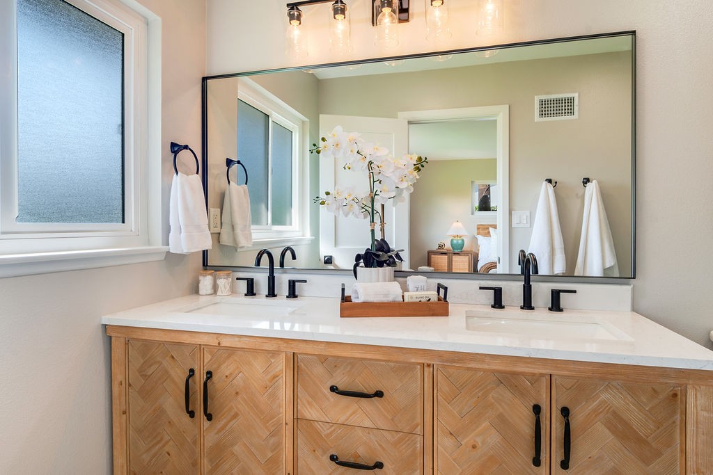 Redlands, CA Home Staging For Real Estate Listing