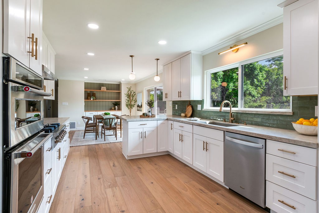 Redlands, CA Home Staging For Real Estate Listing
