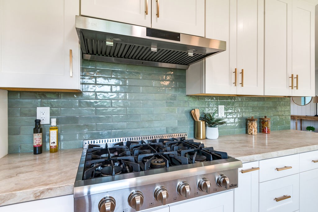 Redlands, CA Home Staging For Real Estate Listing