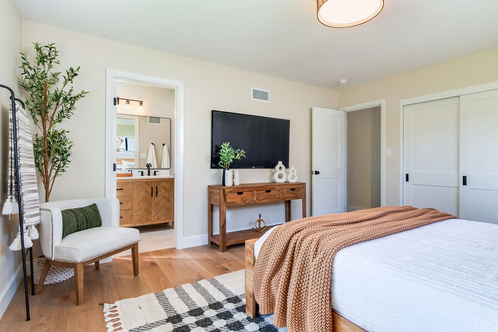 Redlands, CA Home Staging For Real Estate Listing