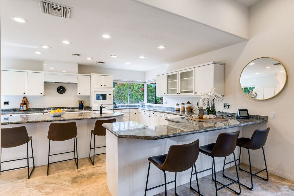 Modern Home Staging in Palm Desert, CA