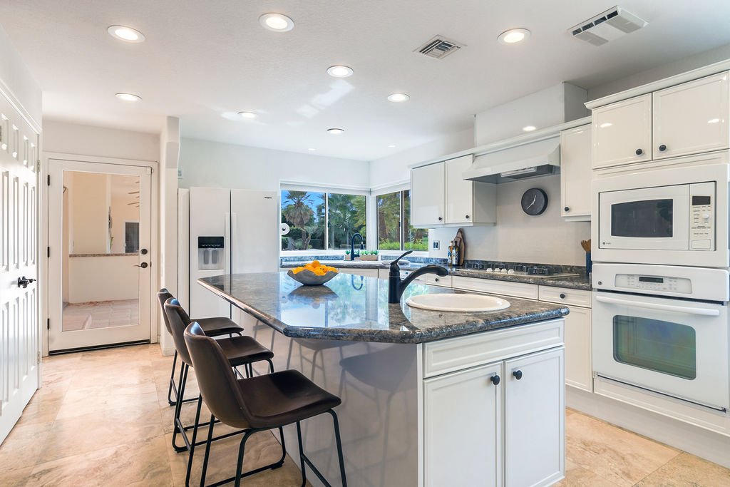 Modern Home Staging in Palm Desert, CA