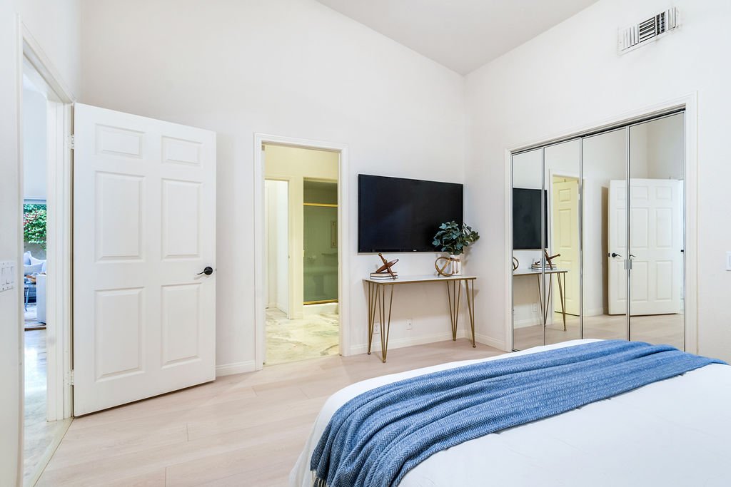 Modern Home Staging in Palm Desert, CA