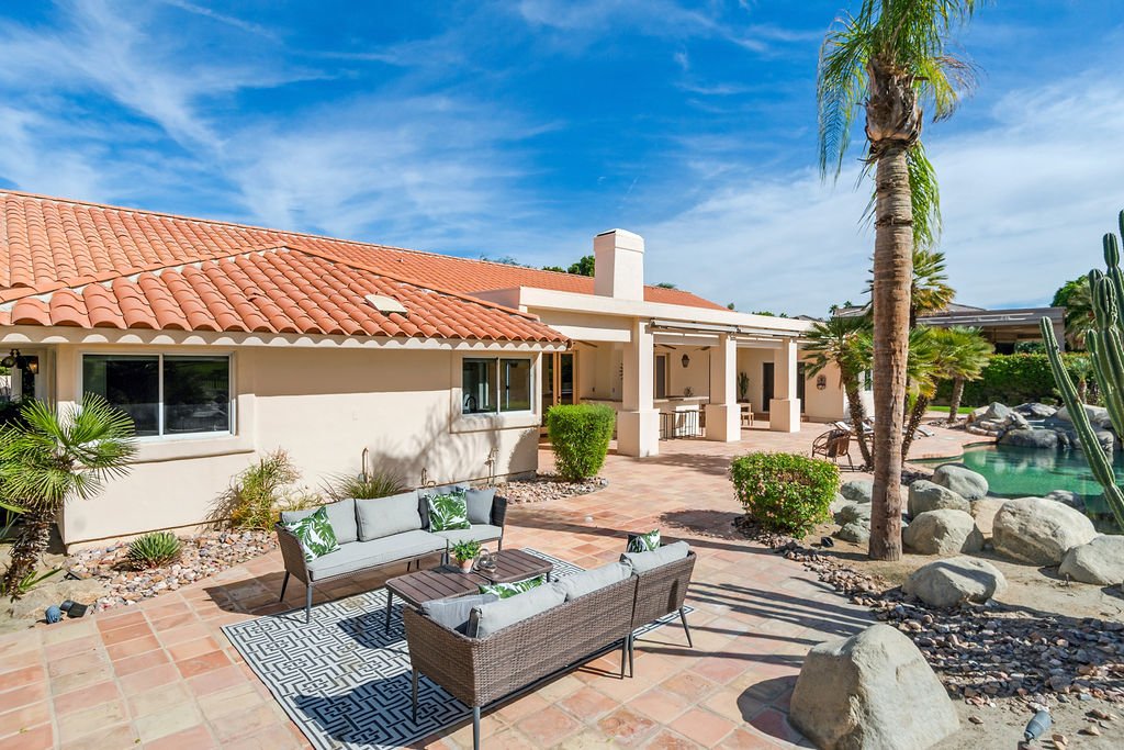 Modern Home Staging in Palm Desert, CA