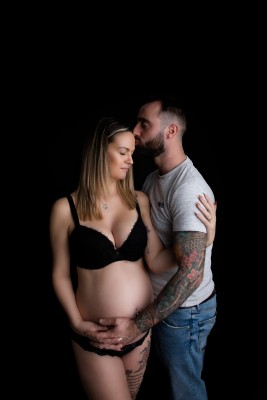 Maternity photo shoot cornwall